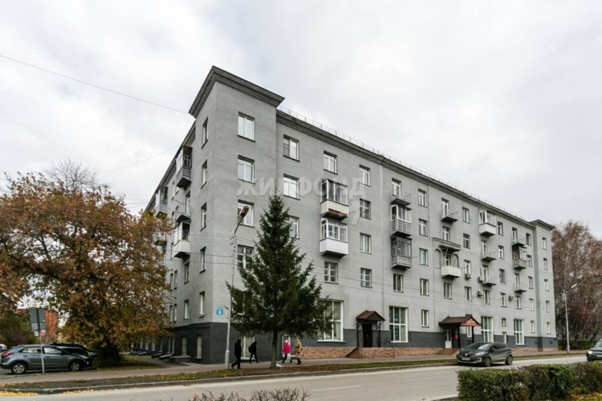 Купить квартиру за 7 900 000 рублей на Пархоменко, 8