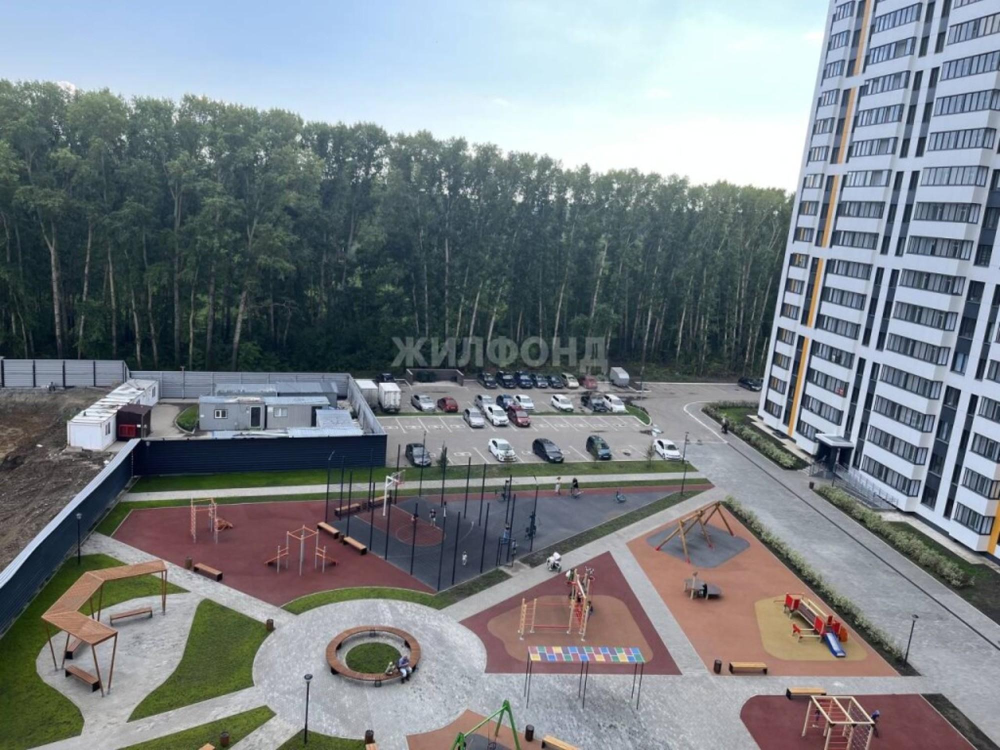 Купить квартиру за 3 050 000 рублей на Петухова, 162