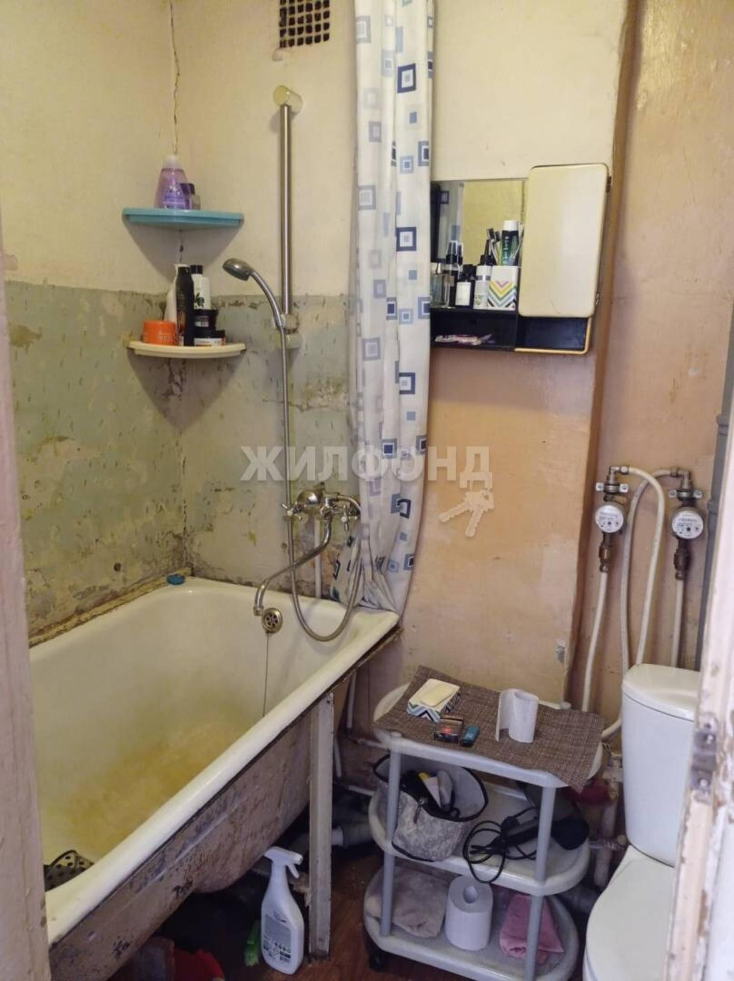 Купить квартиру за 3 750 000 рублей на Крылова, 43 А