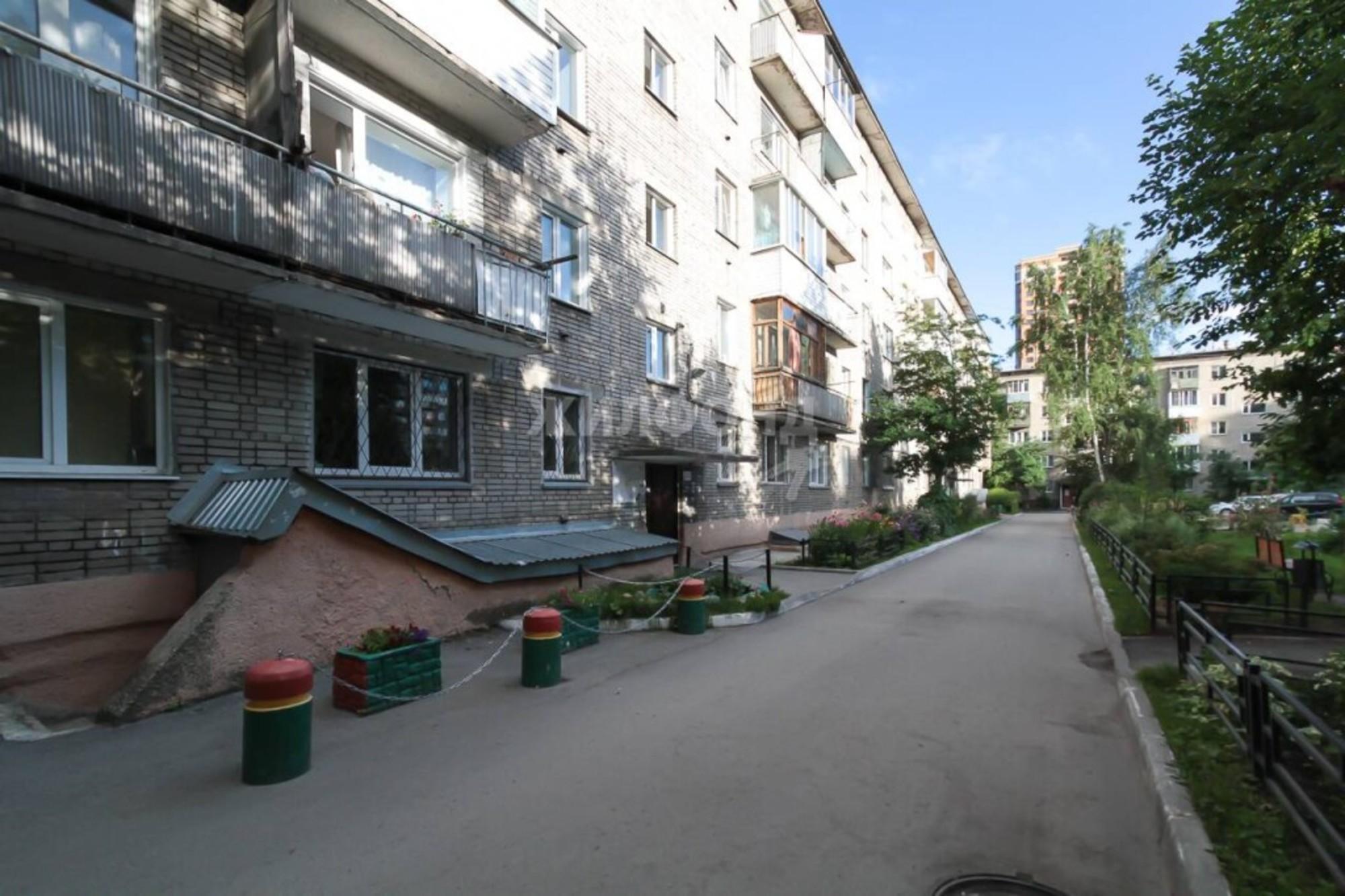 Купить квартиру за 3 750 000 рублей на Крылова, 43 А