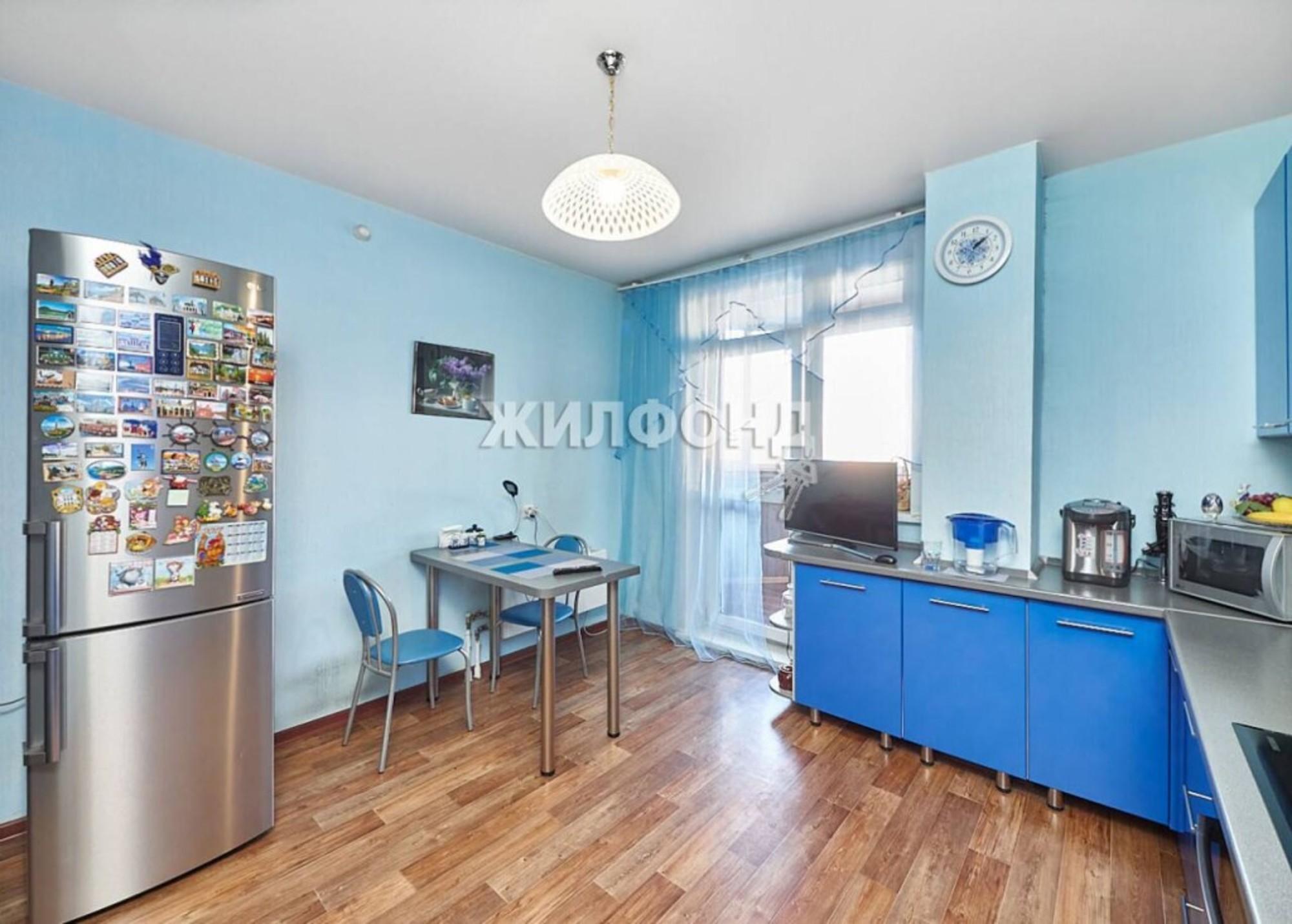 Купить квартиру за 11 200 000 рублей на Тюленина, 28