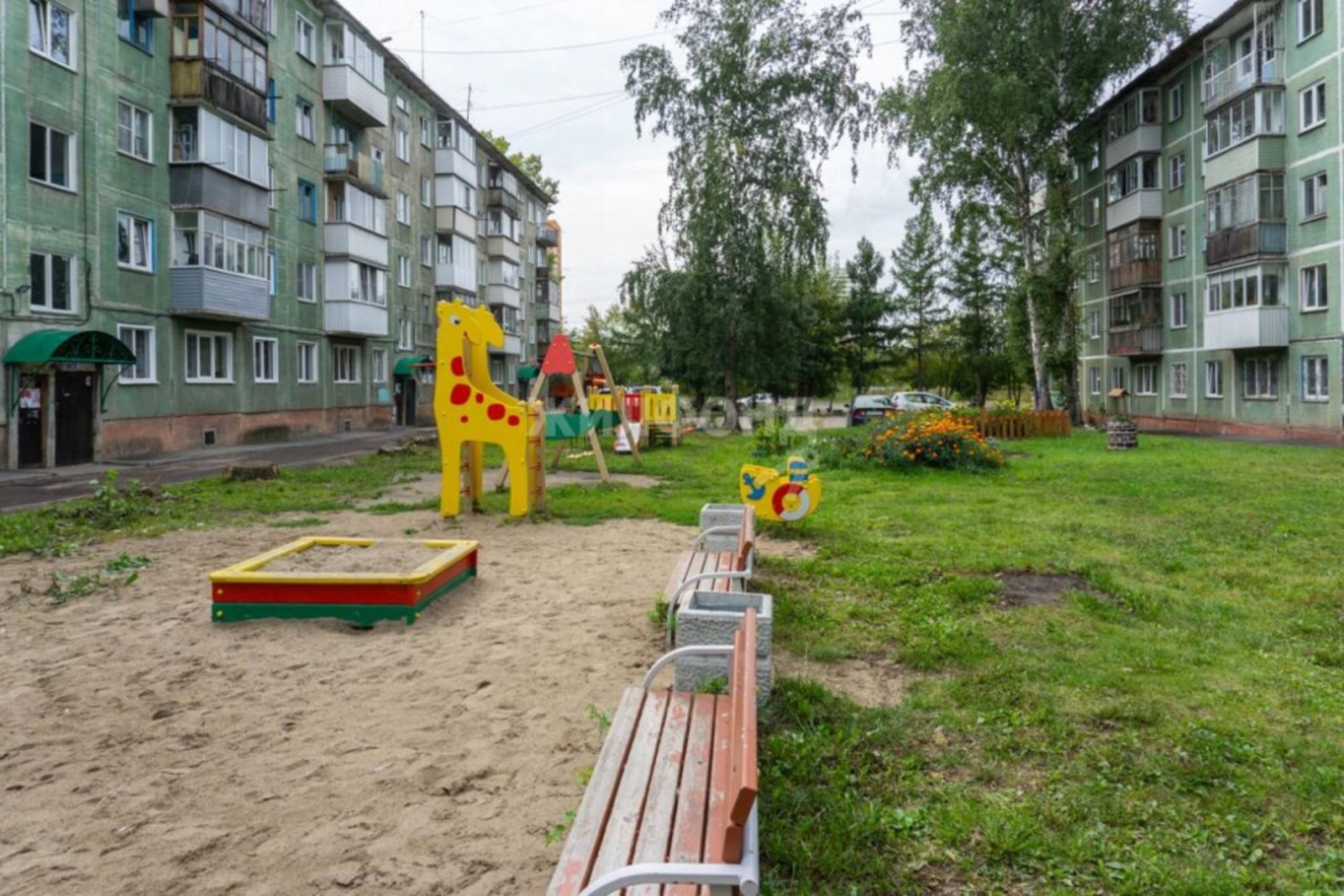 Купить квартиру за 5 550 000 рублей на Есенина, 47