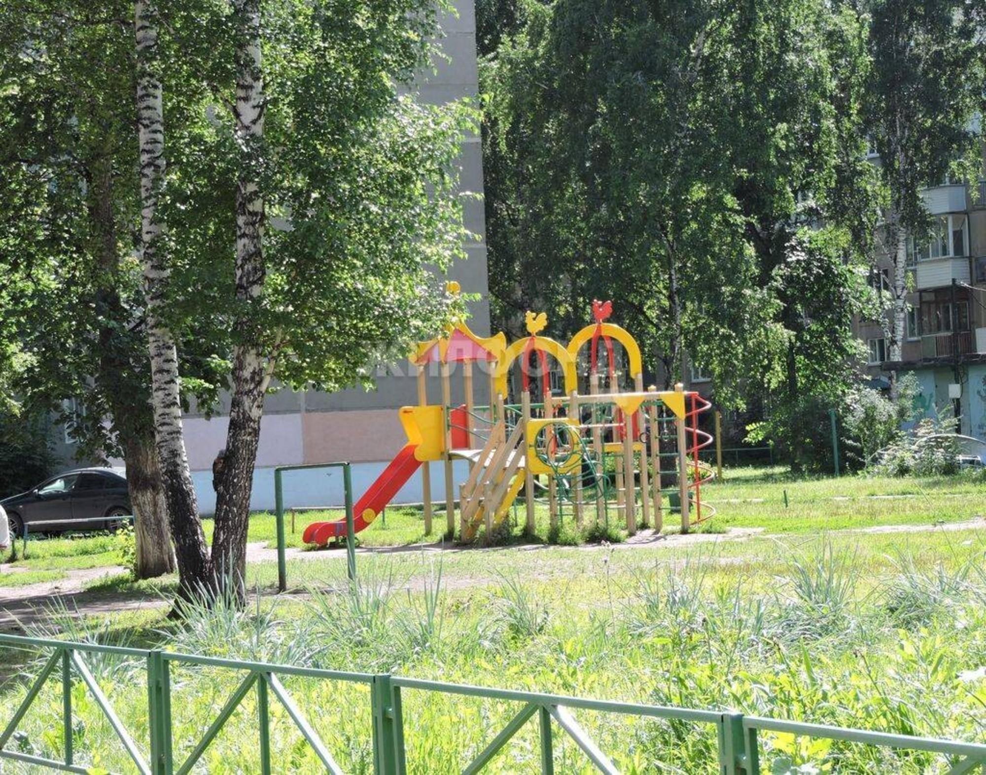 Купить квартиру за 4 580 000 рублей на Зорге, 185