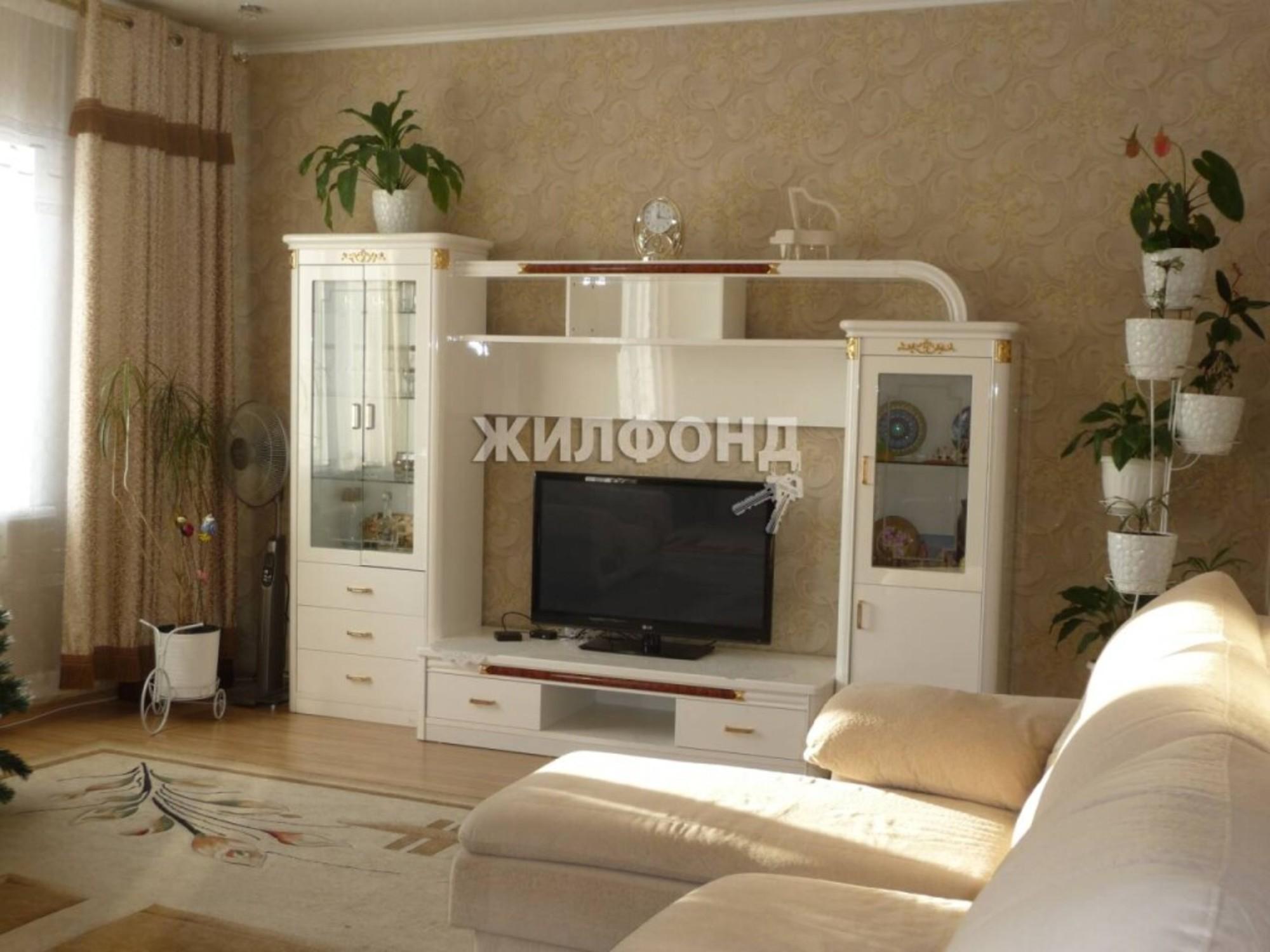 Купить дачу, дом, коттедж за 12 390 000 рублей на Центральная
