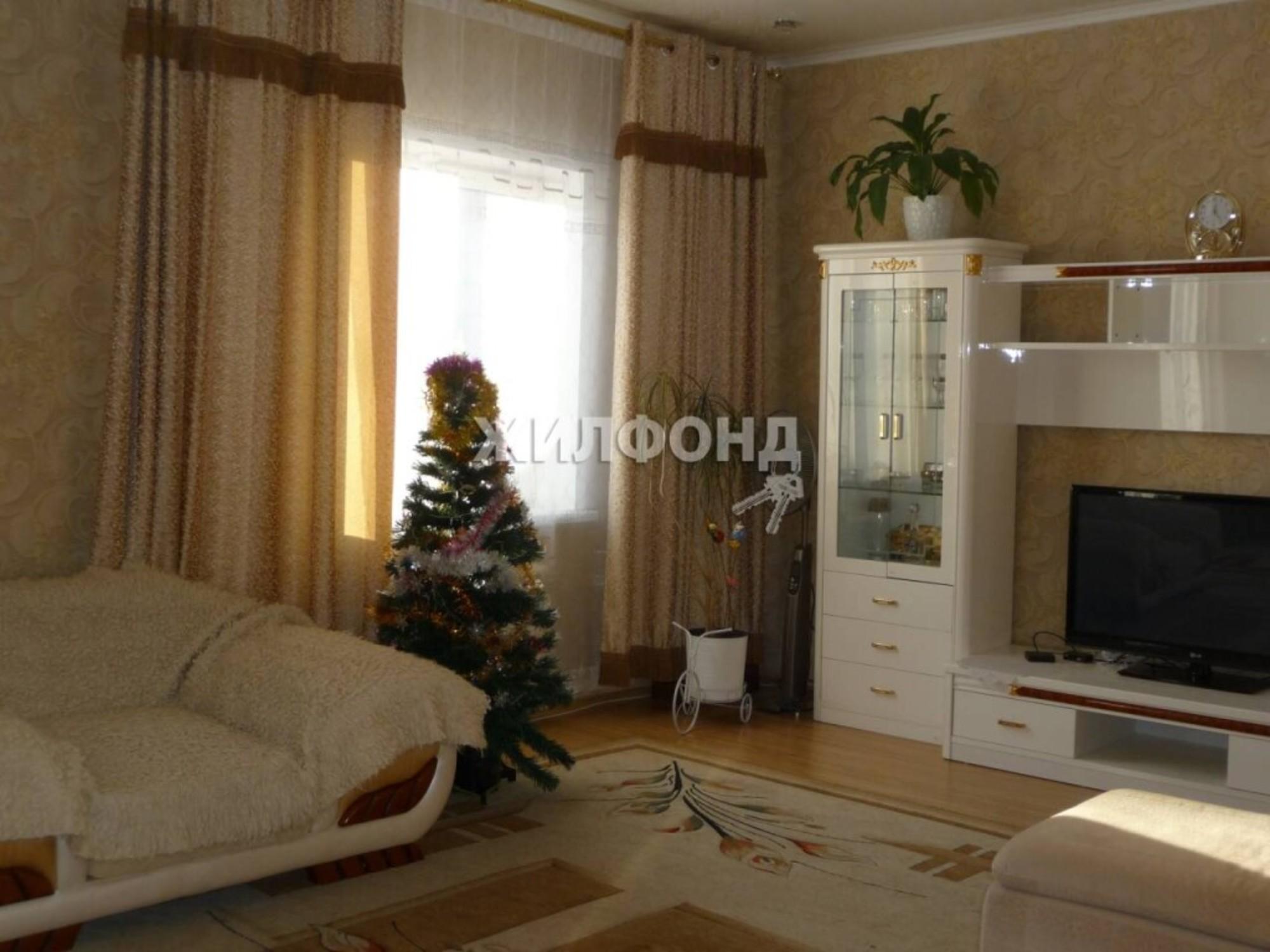 Купить дачу, дом, коттедж за 12 390 000 рублей на Центральная