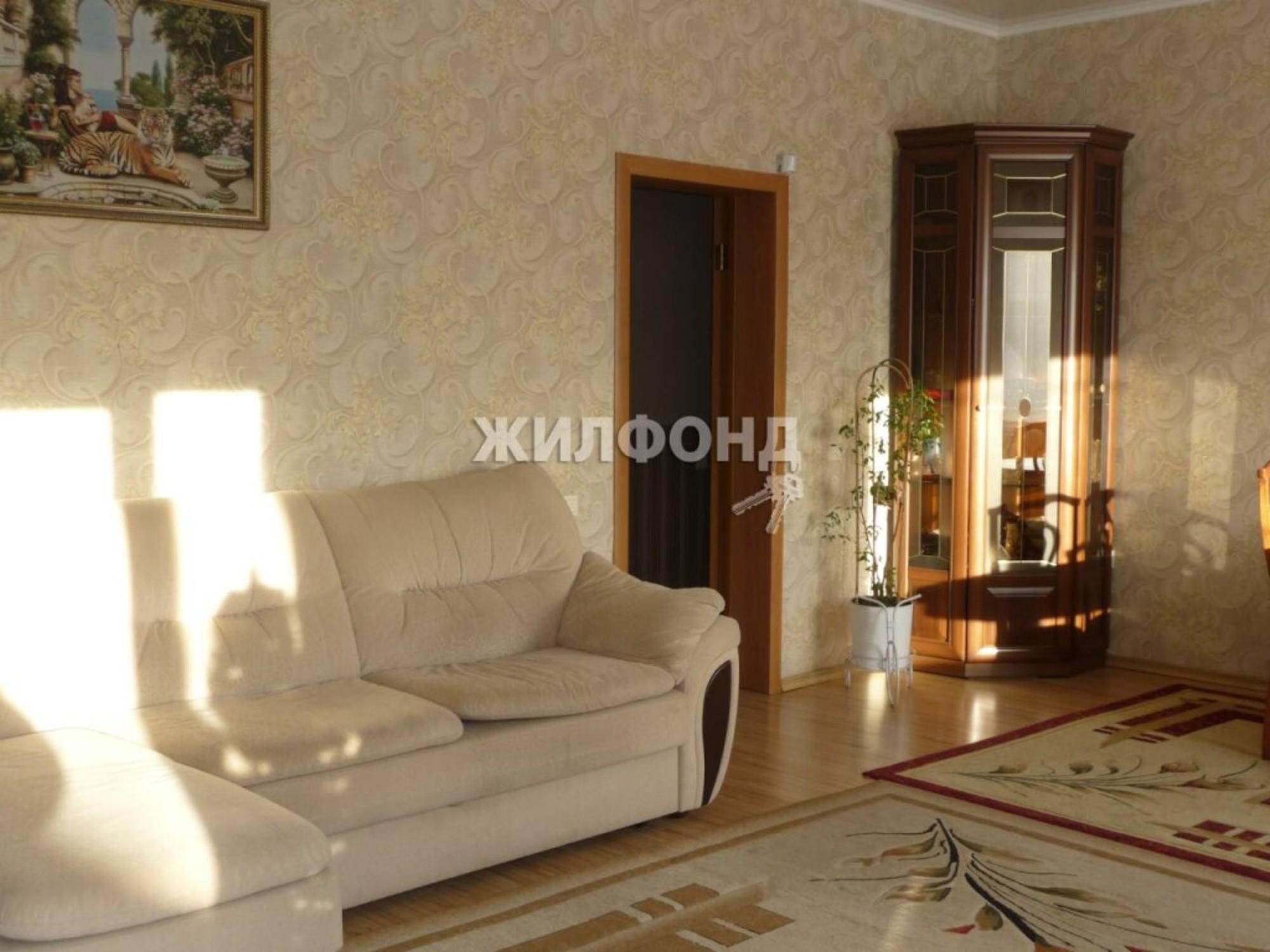 Купить дачу, дом, коттедж за 12 390 000 рублей на Центральная
