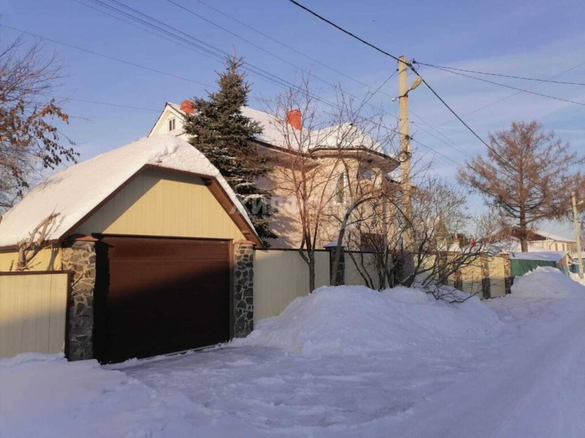 Купить дачу, дом, коттедж за 24 000 000 рублей на Красных Партизан