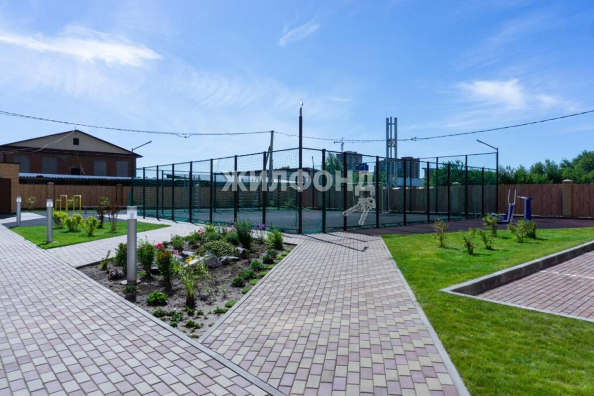Купить офис, помещение под офис за 550 000 рублей на Кирова, 236