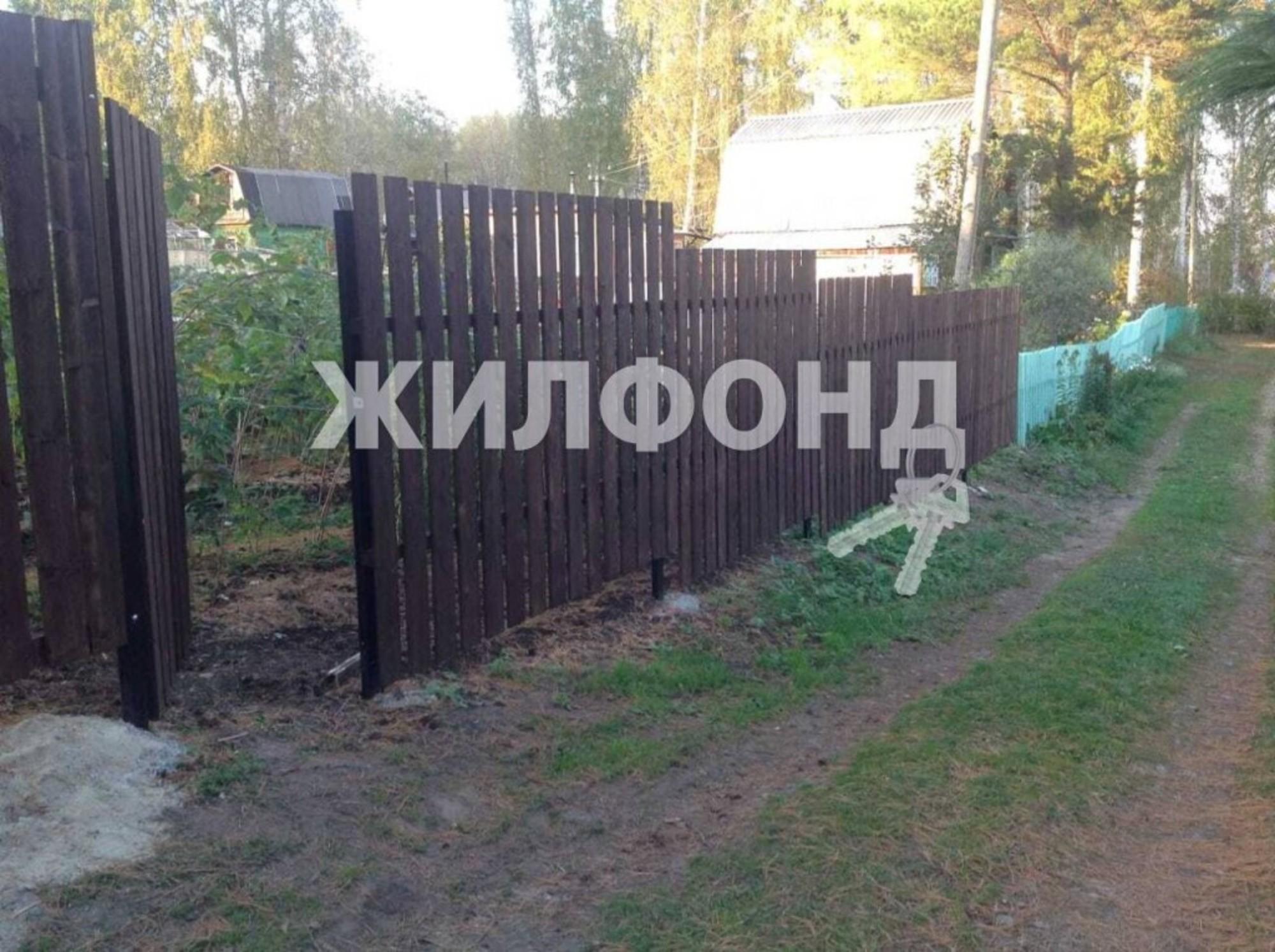 Купить дачу, дом, коттедж за 450 000 рублей на снт Кирпичник