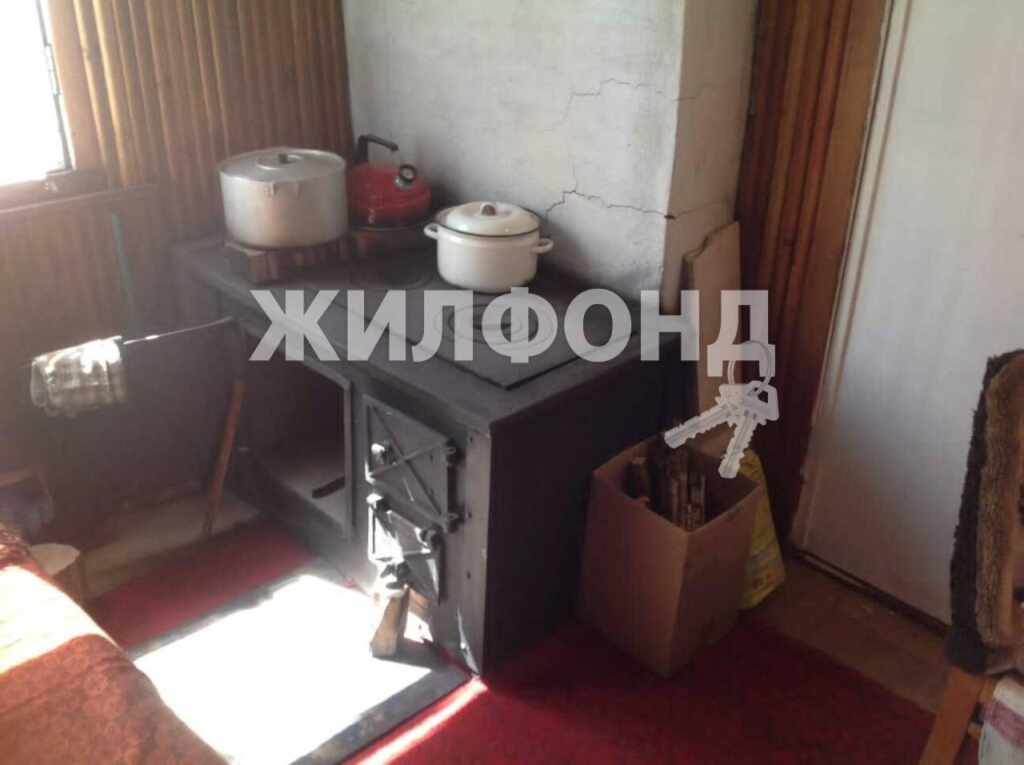 Купить дачу, дом, коттедж за 450 000 рублей на снт Кирпичник