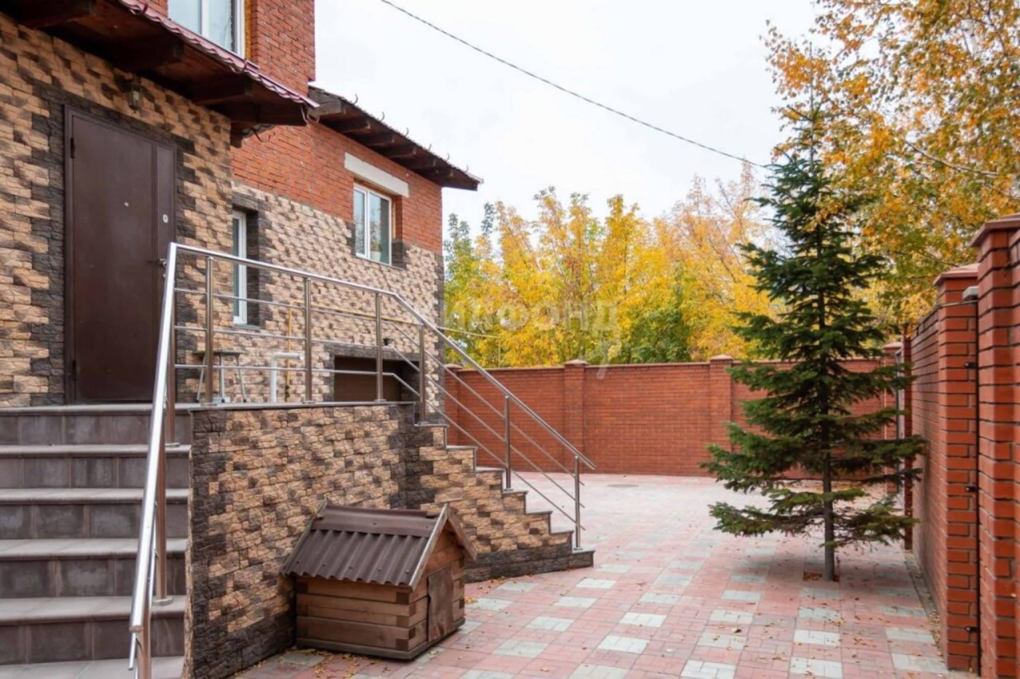 Купить дачу, дом, коттедж за 17 000 000 рублей на Степной 3-й