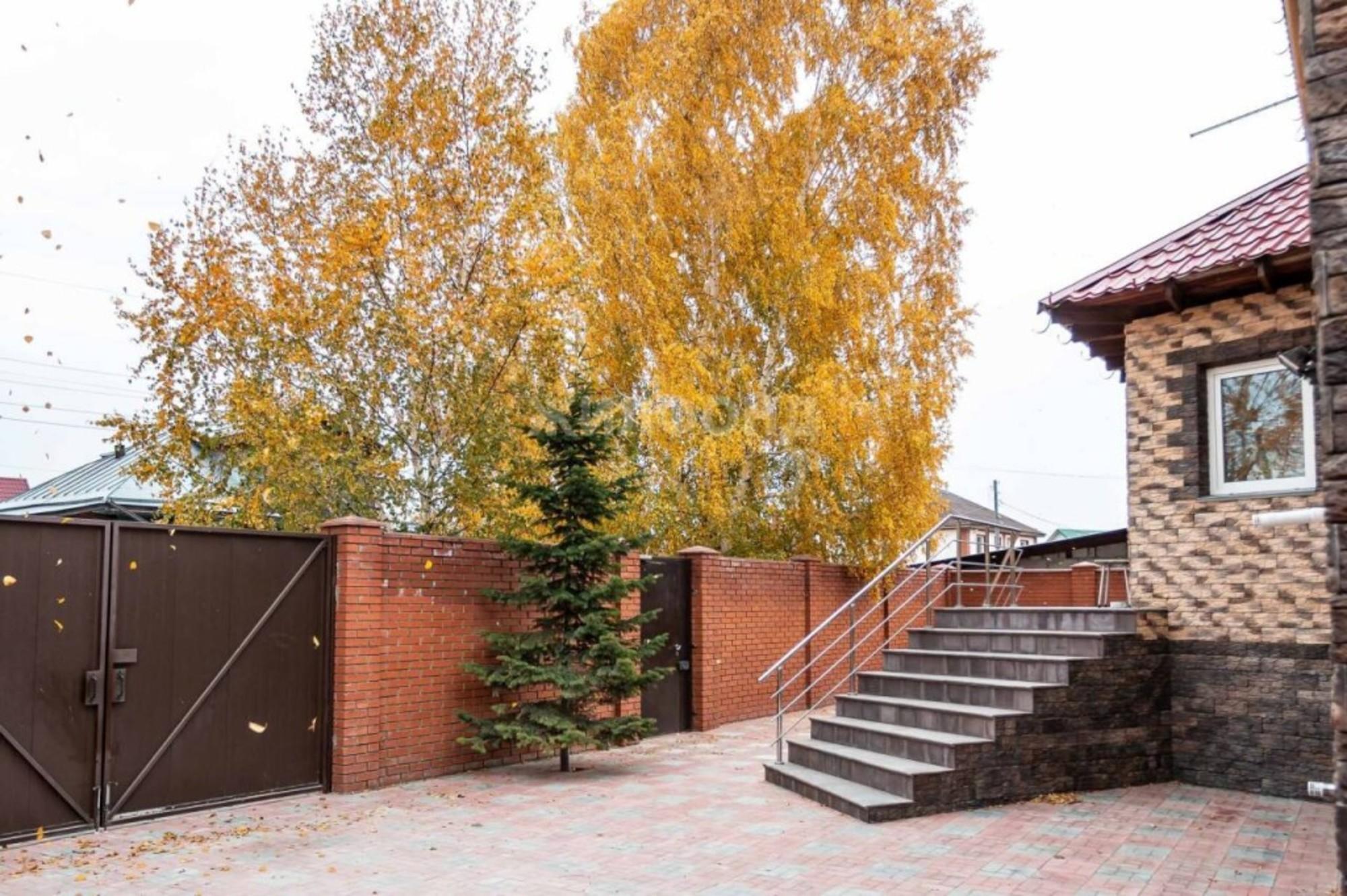 Купить дачу, дом, коттедж за 17 000 000 рублей на Степной 3-й