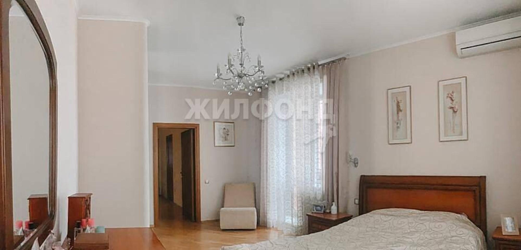 Купить квартиру за 17 800 000 рублей на Толстого, 3/1