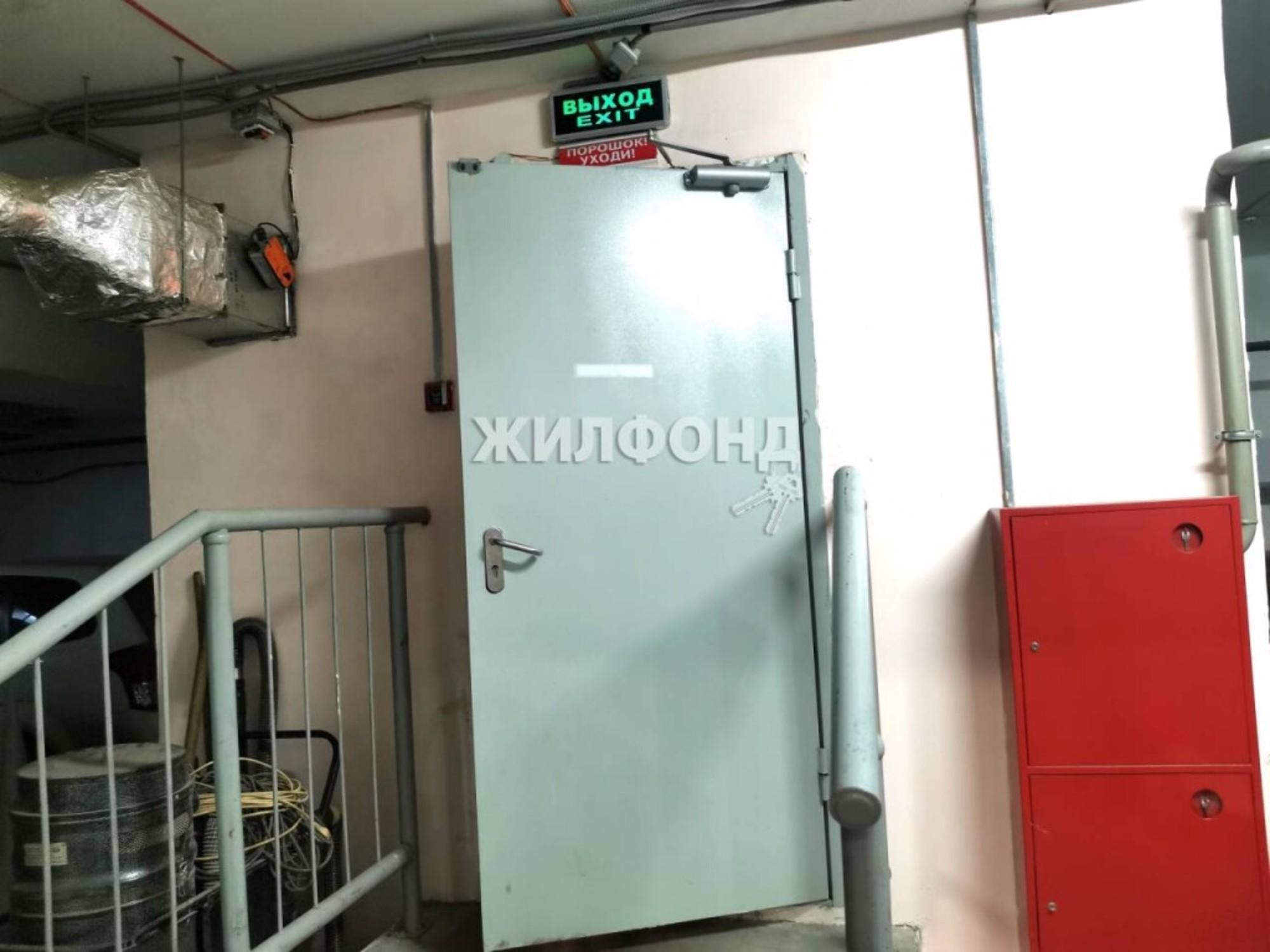 Купить офис, помещение под офис за 1 250 000 рублей на Сакко и Ванцетти, 74