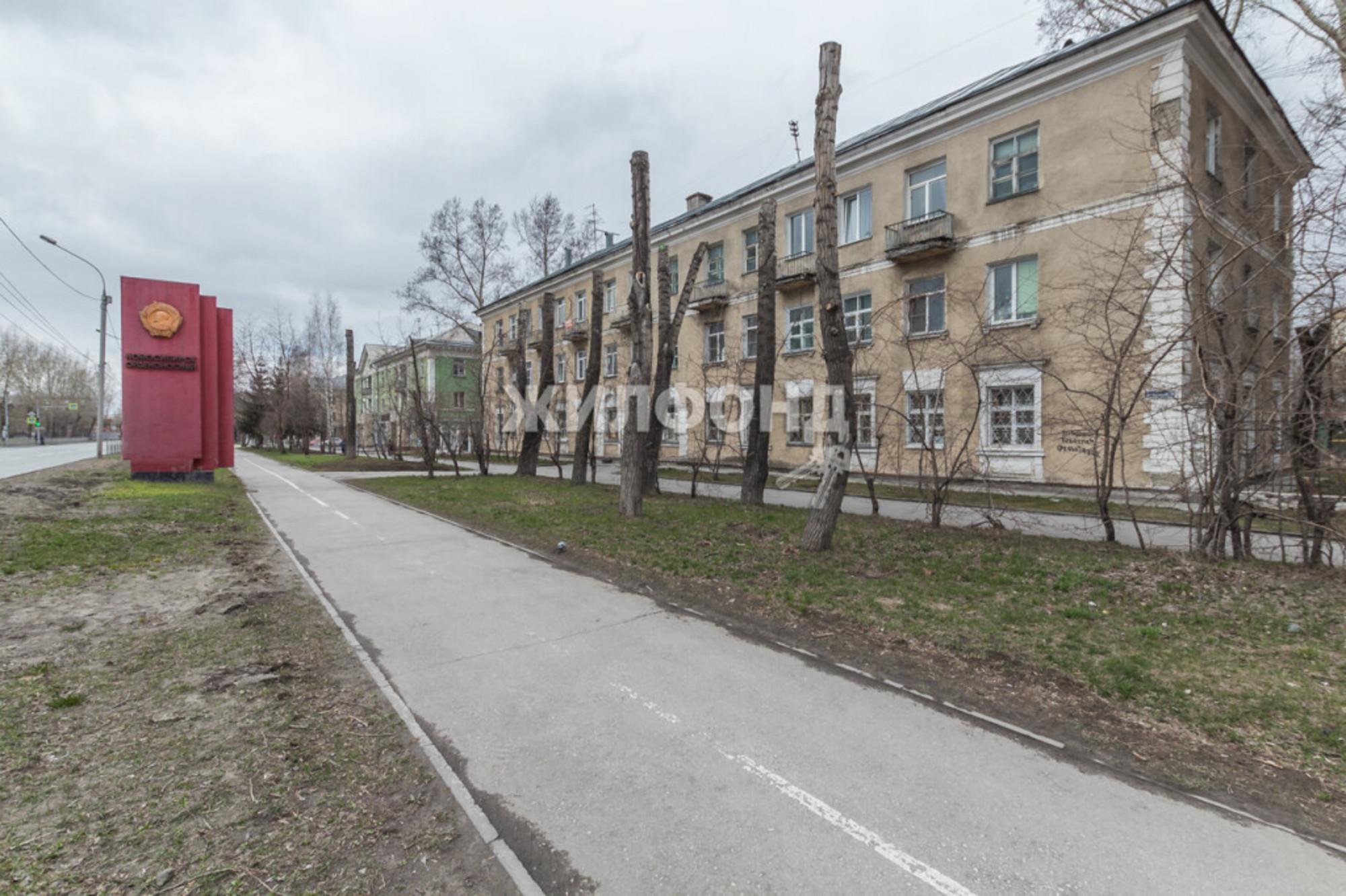 Купить комнату за 1 900 000 рублей на Первомайская, 158