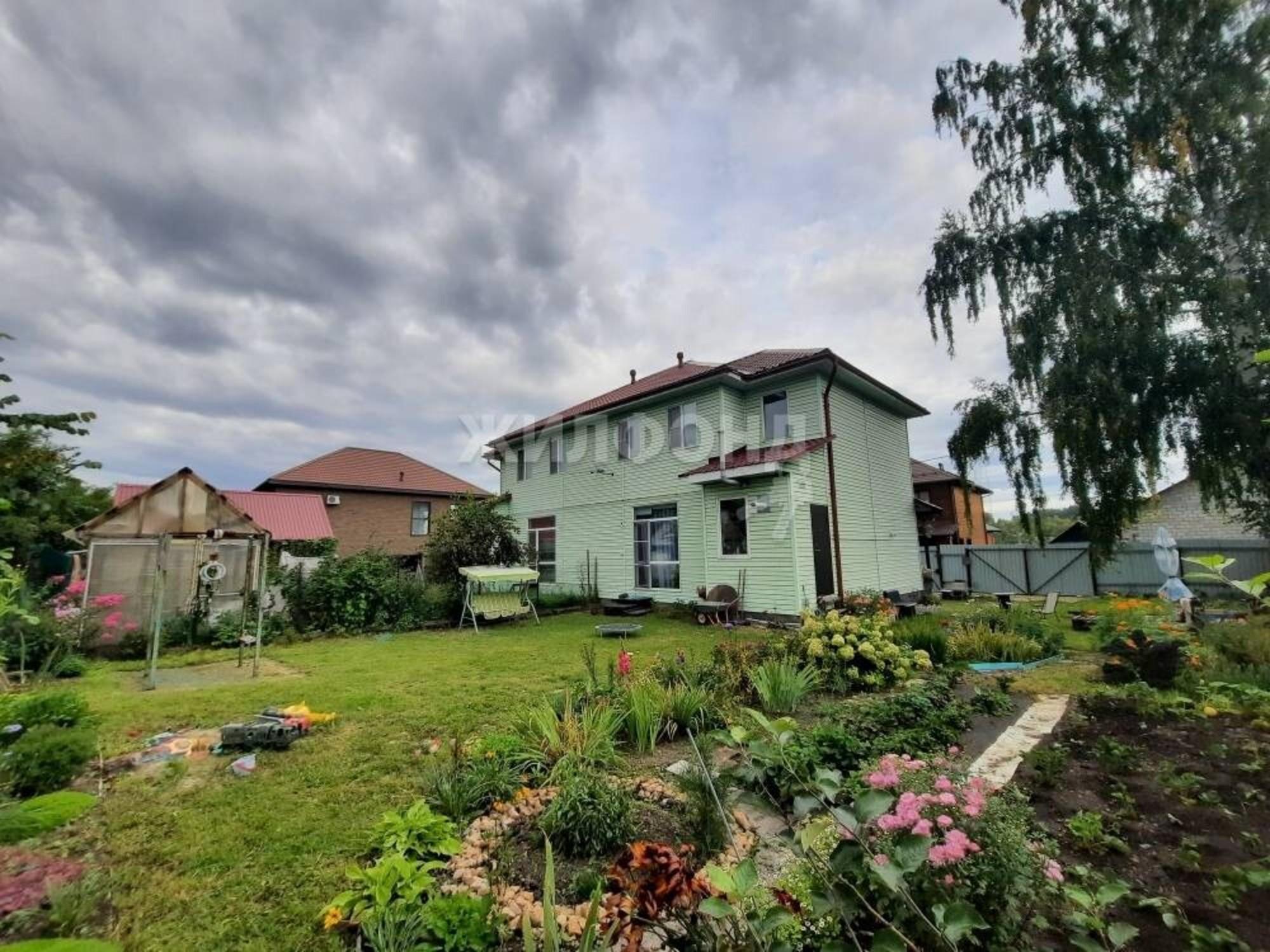Купить дачу, дом, коттедж за 6 450 000 рублей на Полякова