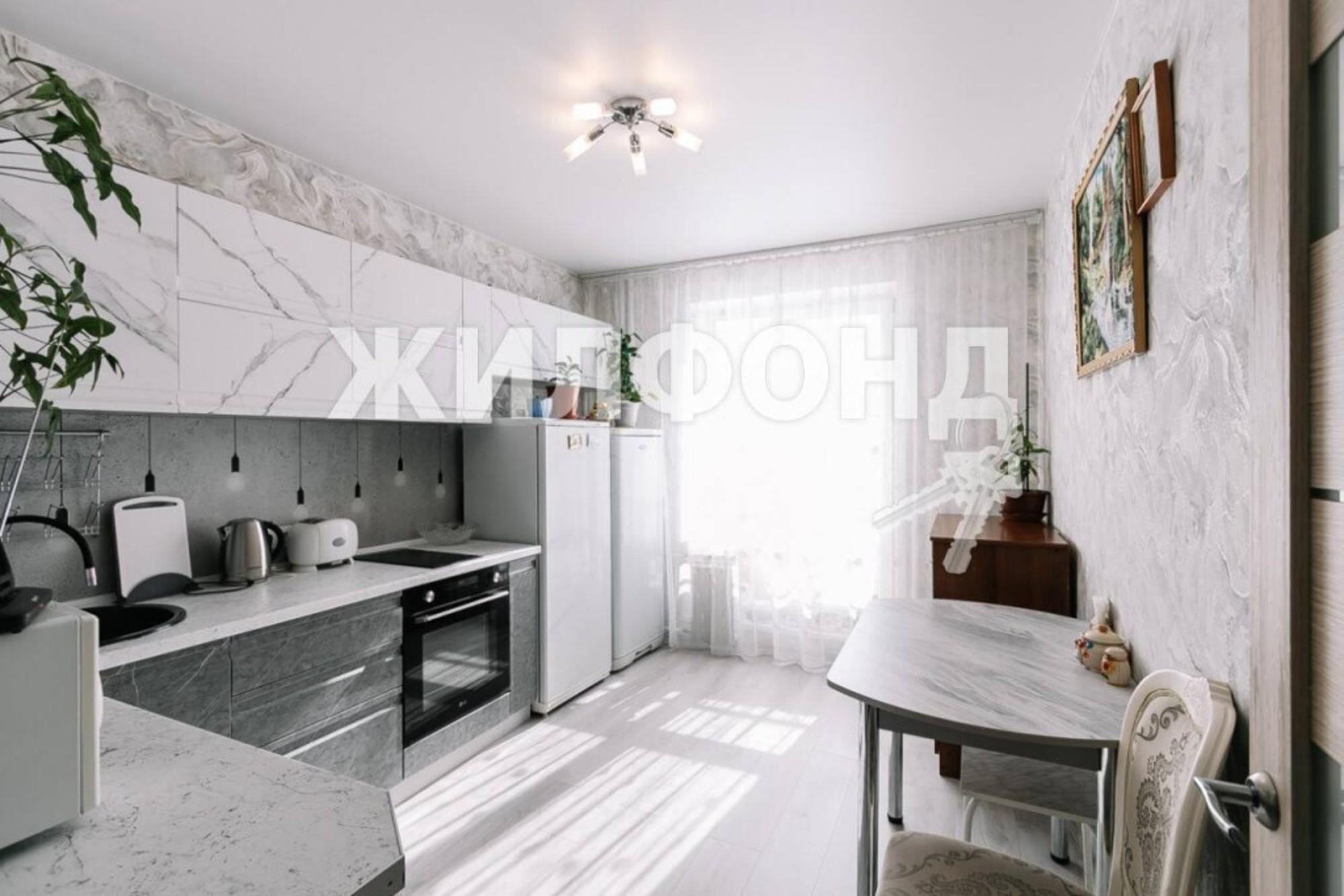 Купить квартиру за 4 500 000 рублей на Николая Сотникова, 9/1