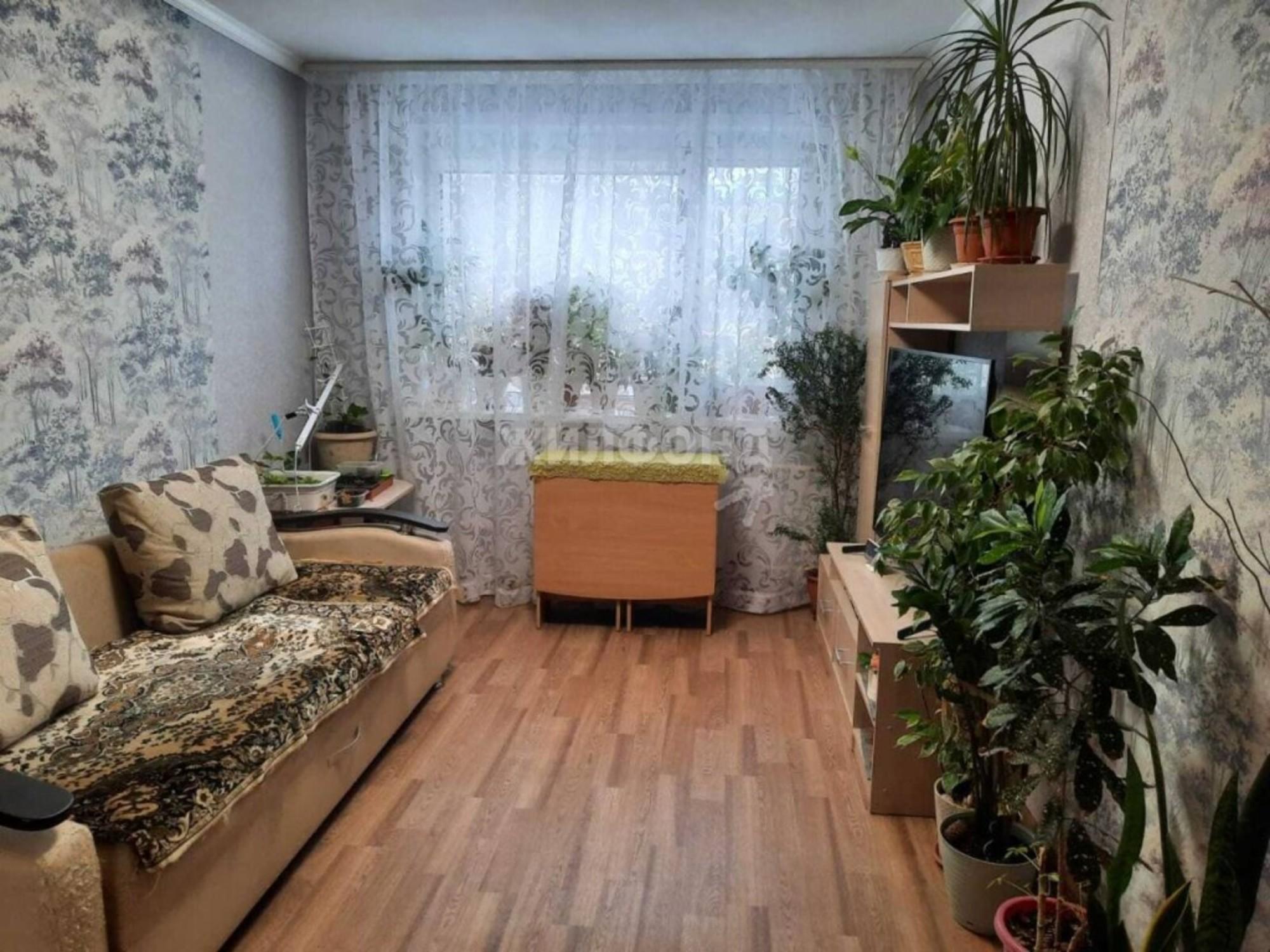Купить квартиру за 4 200 000 рублей на Титова, 35