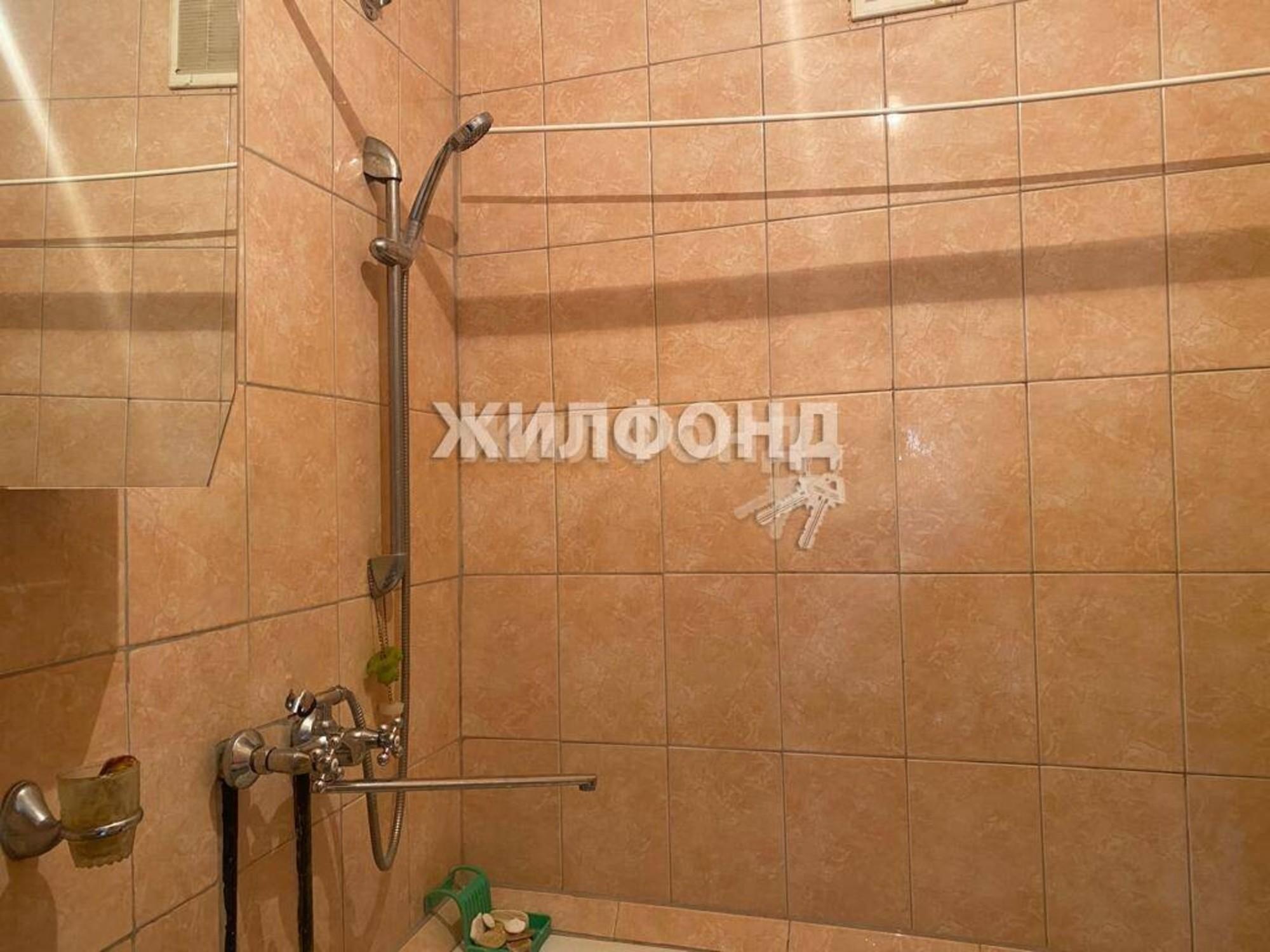 Купить квартиру за 5 890 000 рублей на Сибиряков-Гвардейцев, 57