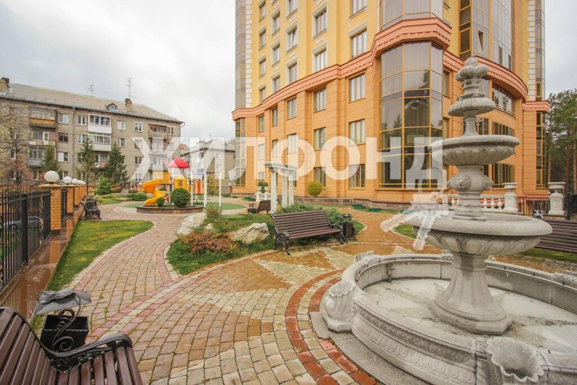 Купить квартиру за 34 477 000 рублей на Богдана Хмельницкого, 11/3