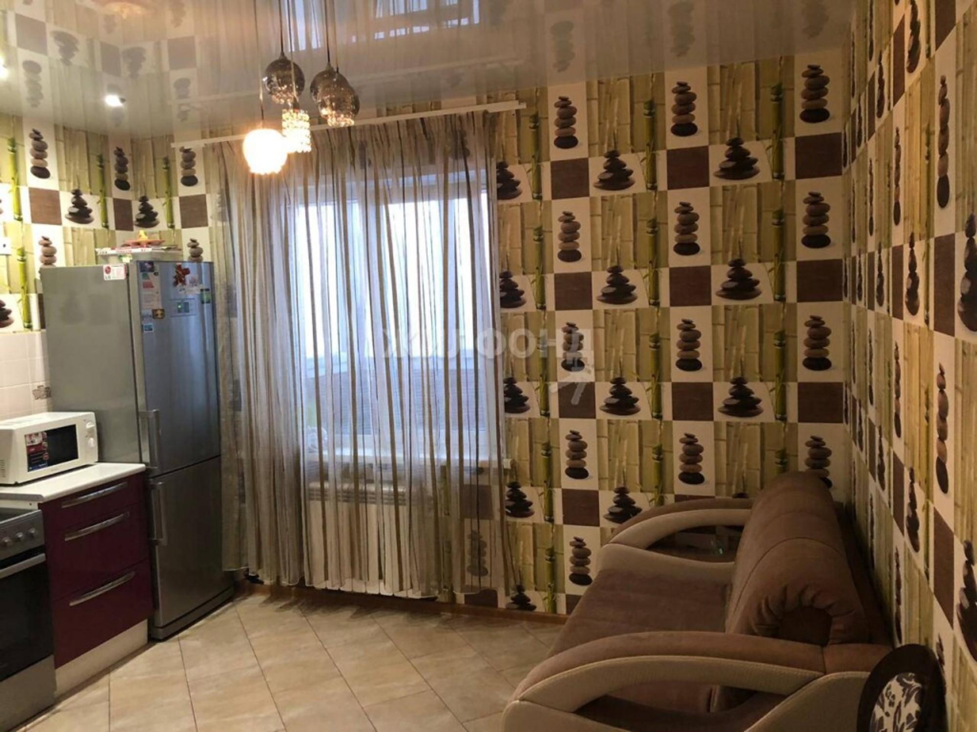 Купить квартиру за 8 100 000 рублей на Толстого, 56