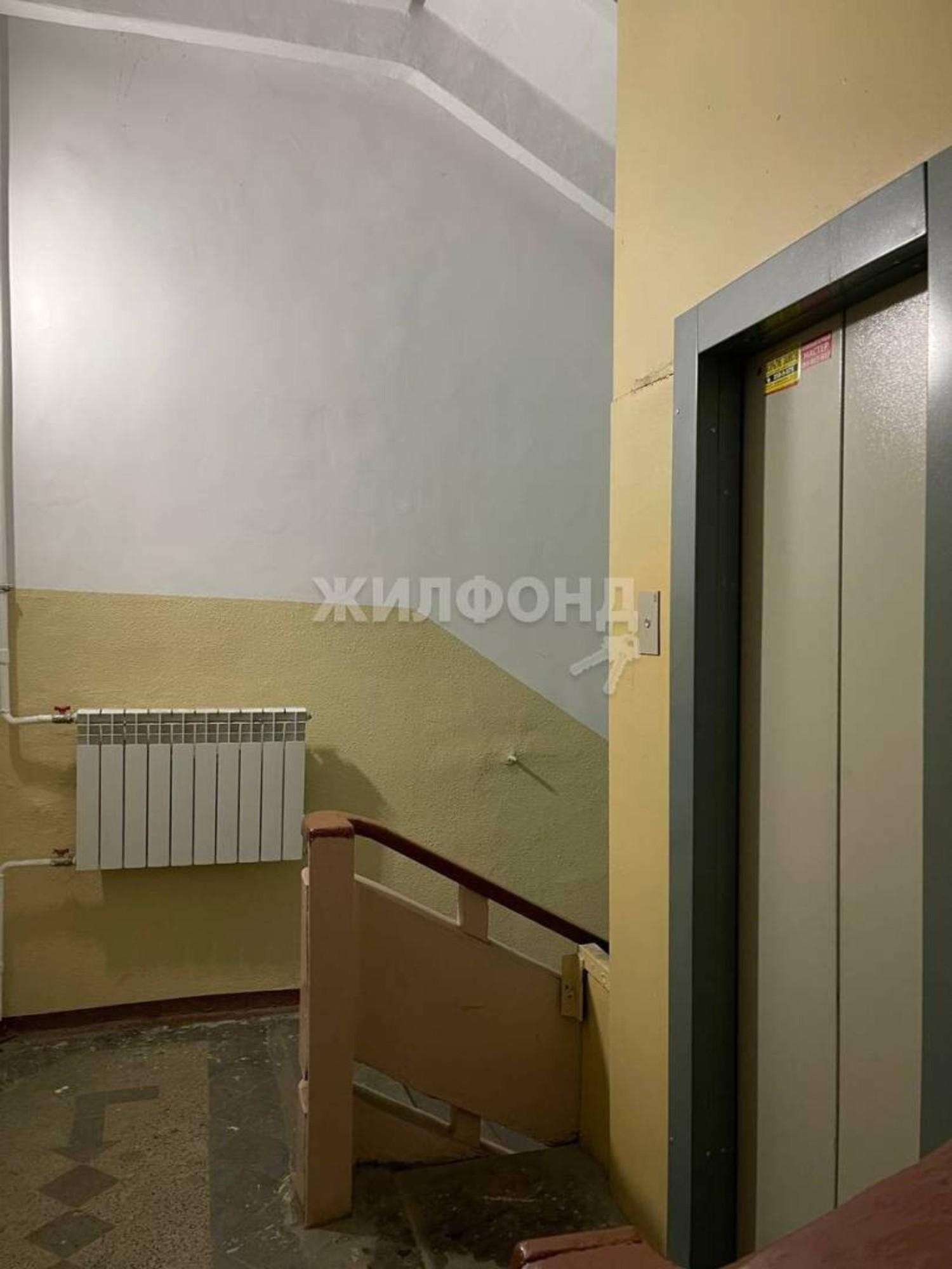 Купить квартиру за 14 000 000 рублей на Серебренниковская, 23