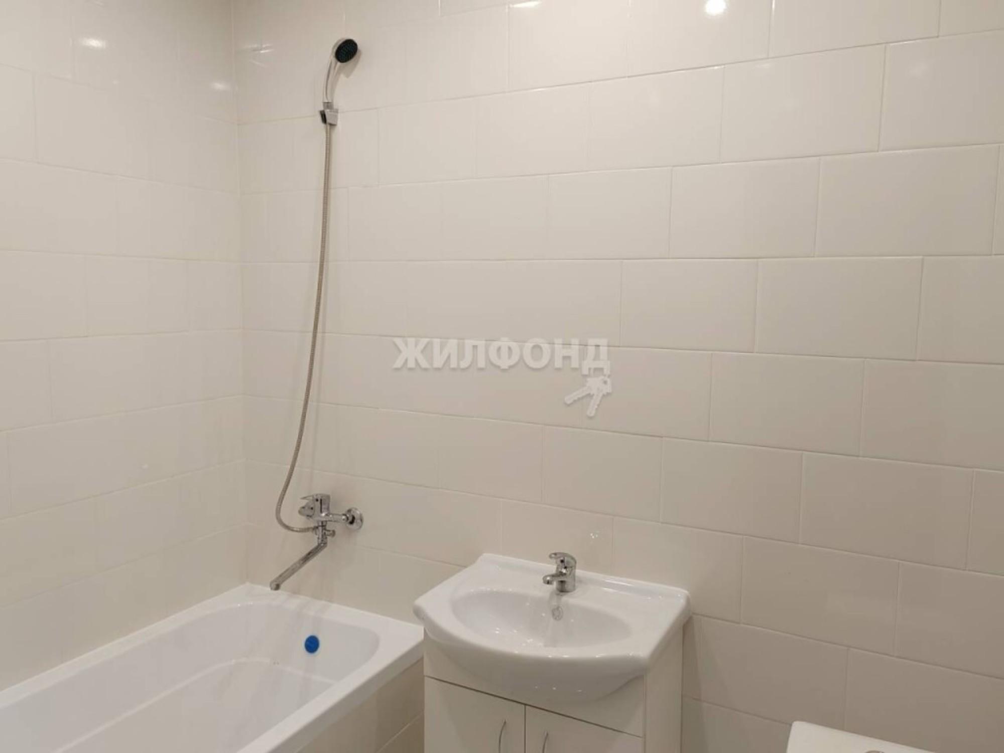 Купить квартиру за 3 050 000 рублей на Забалуева, 102