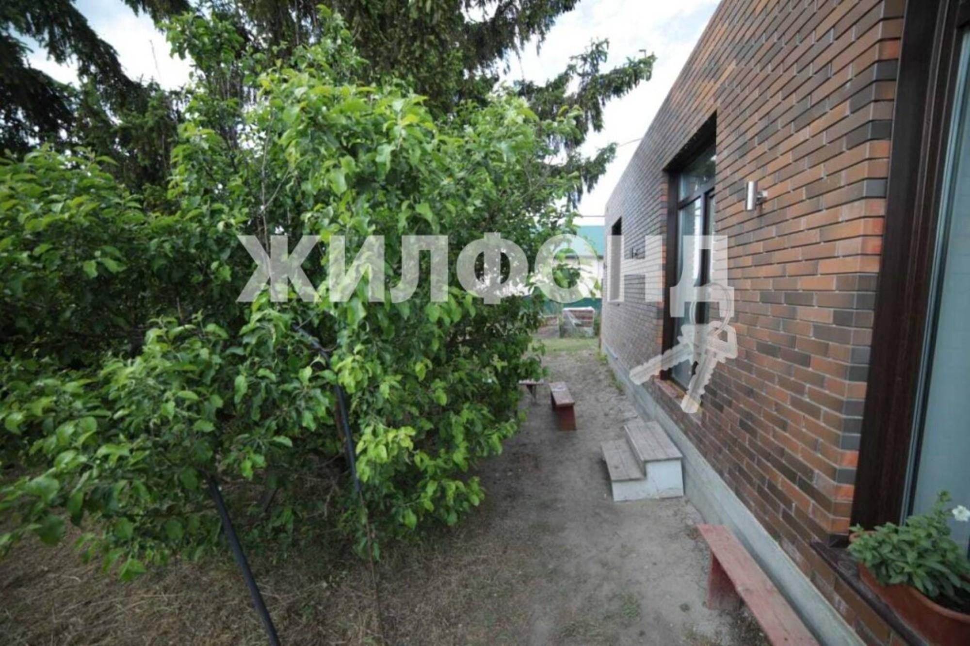 Купить дачу, дом, коттедж за 10 800 000 рублей на Большевистская