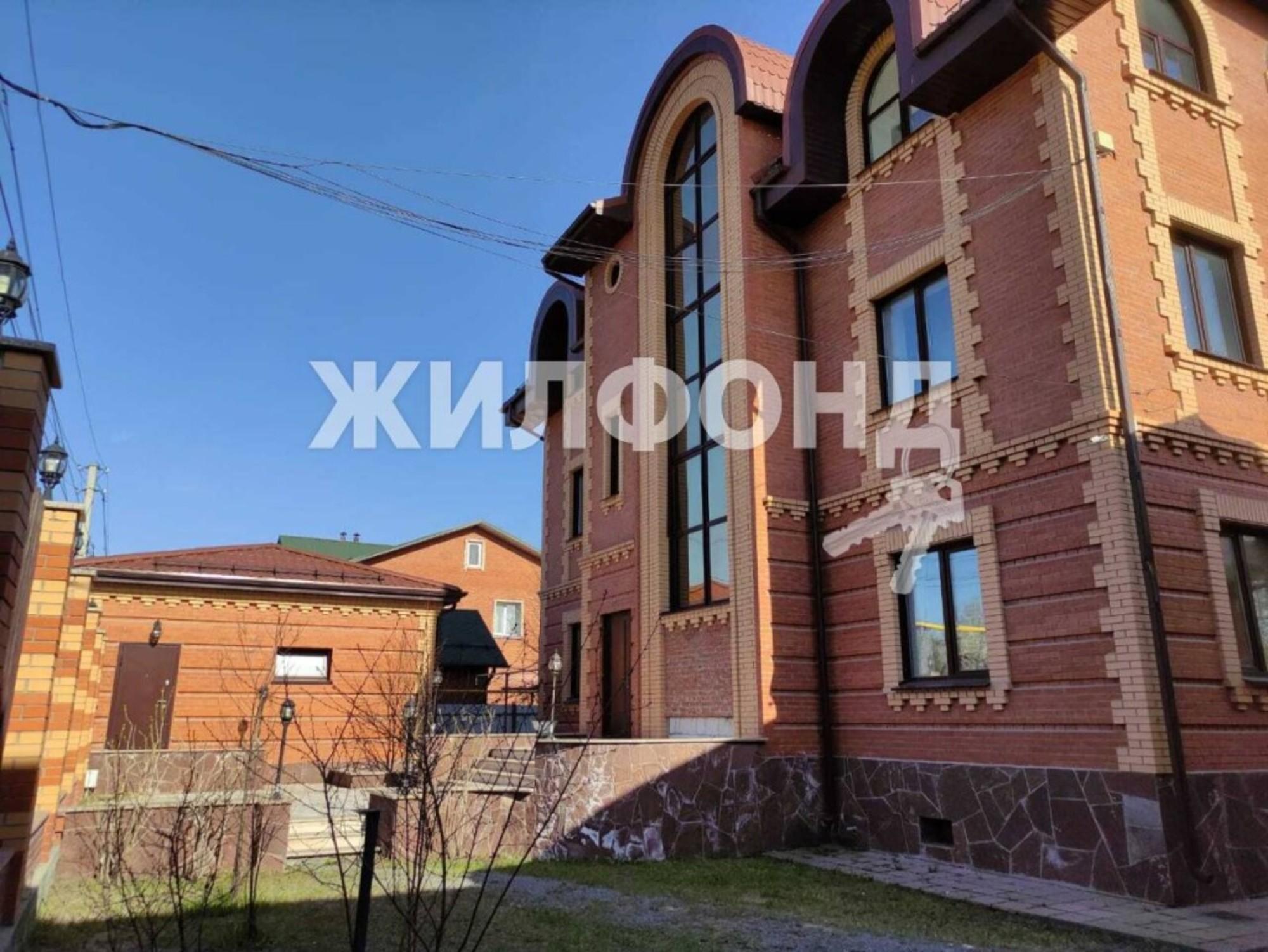 Купить дачу, дом, коттедж за 30 000 000 рублей на Бирюзовая