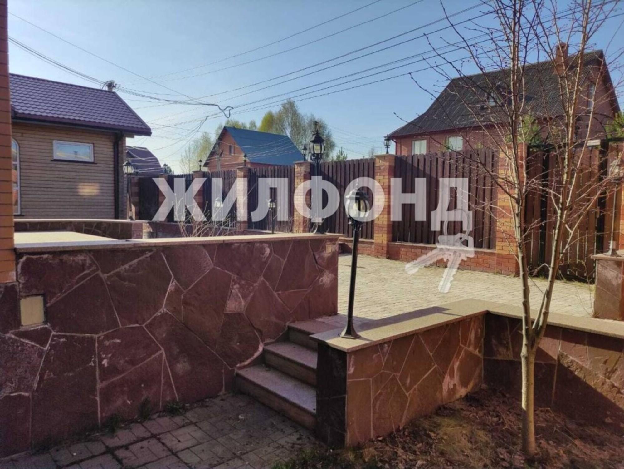 Купить дачу, дом, коттедж за 30 000 000 рублей на Бирюзовая