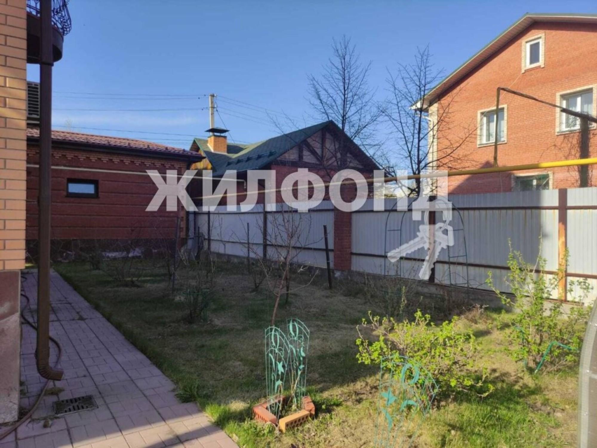 Купить дачу, дом, коттедж за 30 000 000 рублей на Бирюзовая