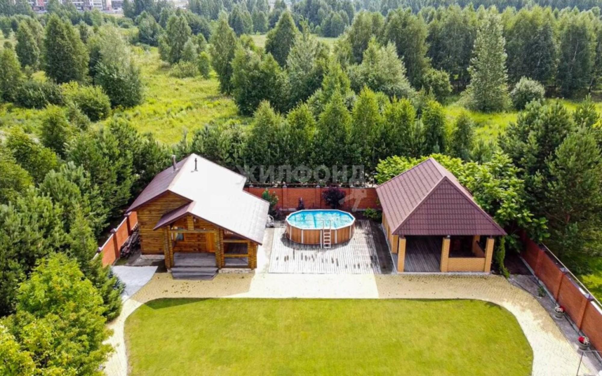 Купить дачу, дом, коттедж за 70 000 000 рублей на Утренняя, 1