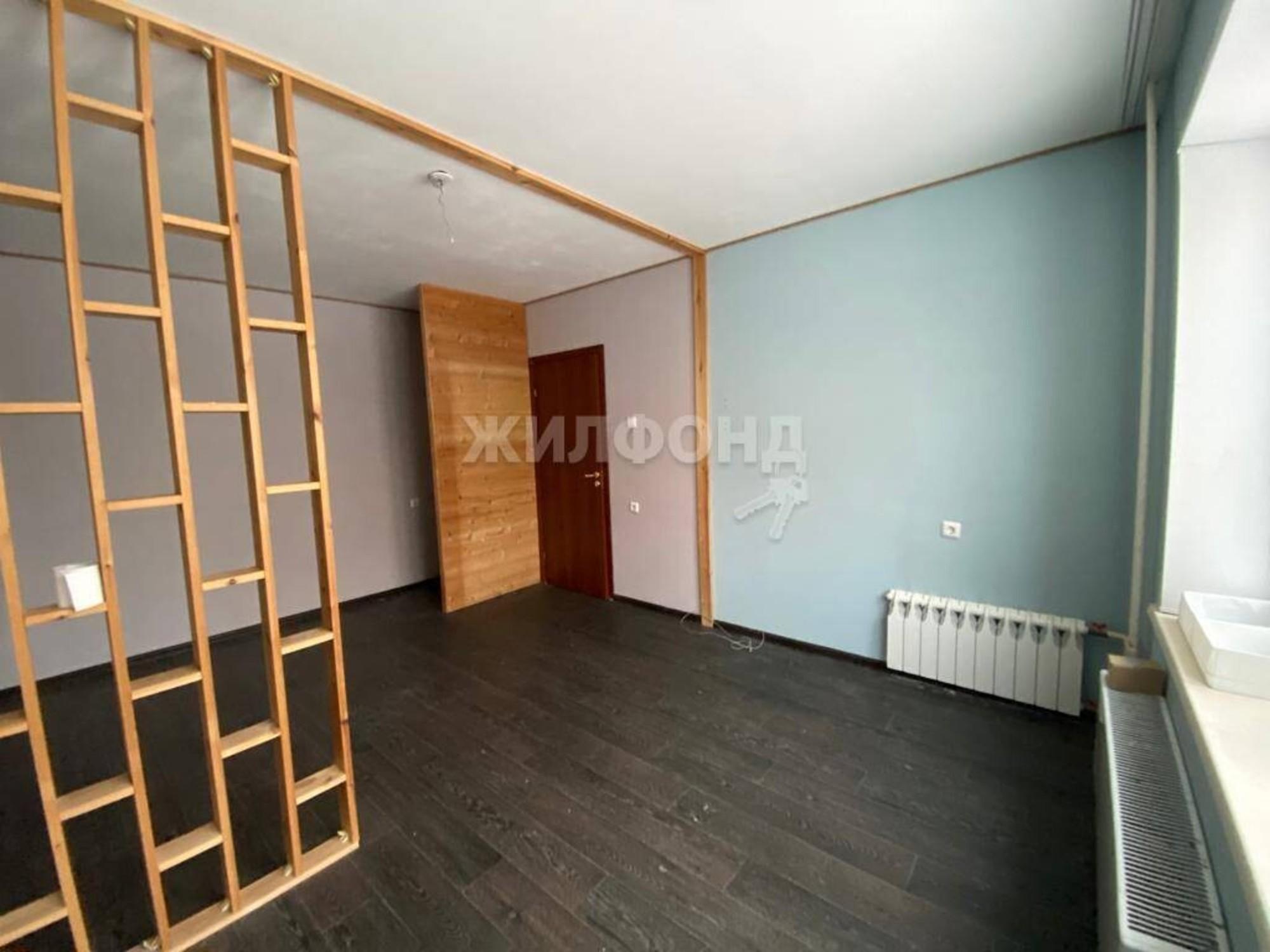 Купить квартиру за 3 500 000 рублей на Петухова, 14/8