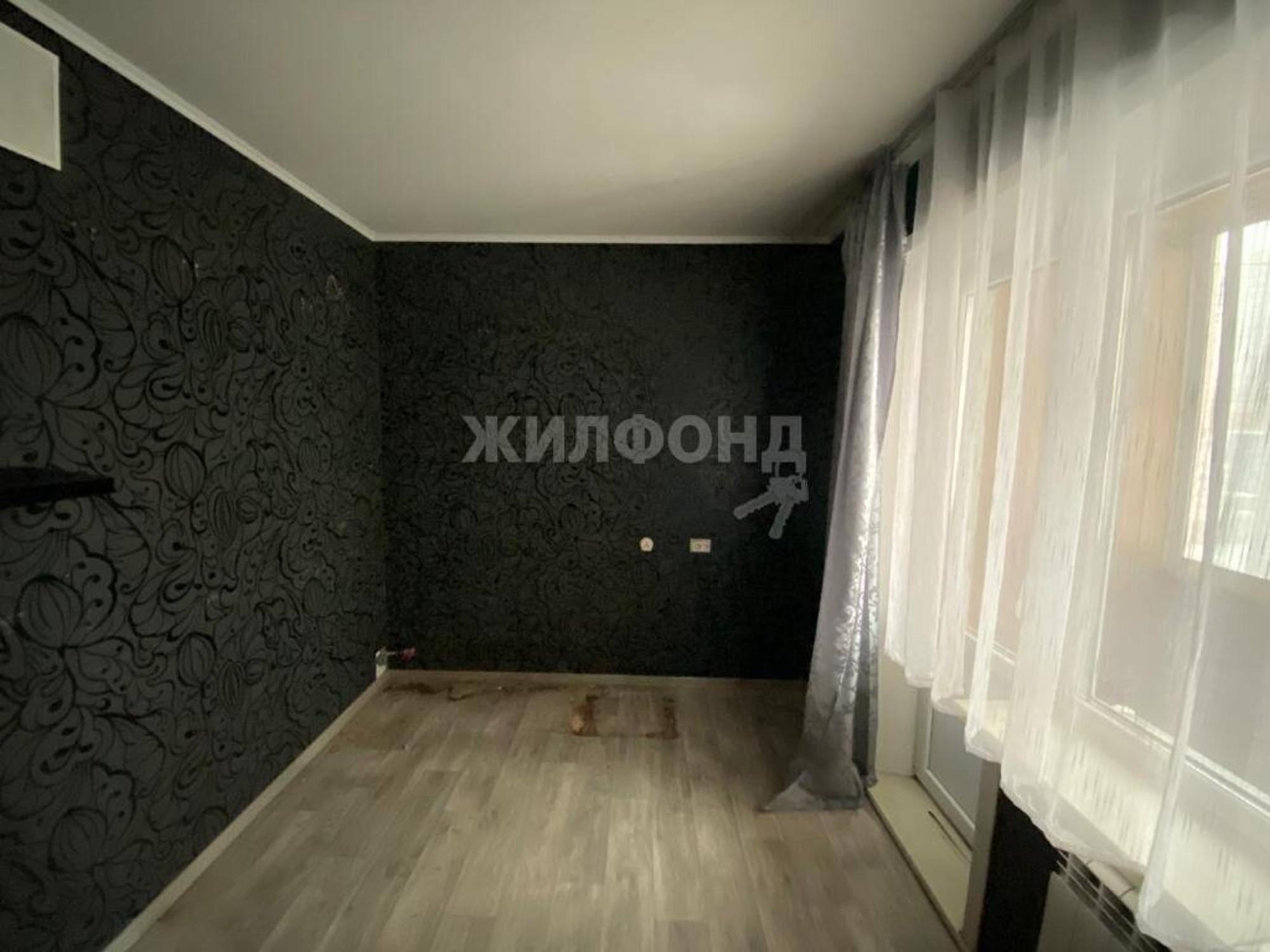 Купить квартиру за 3 500 000 рублей на Петухова, 14/8