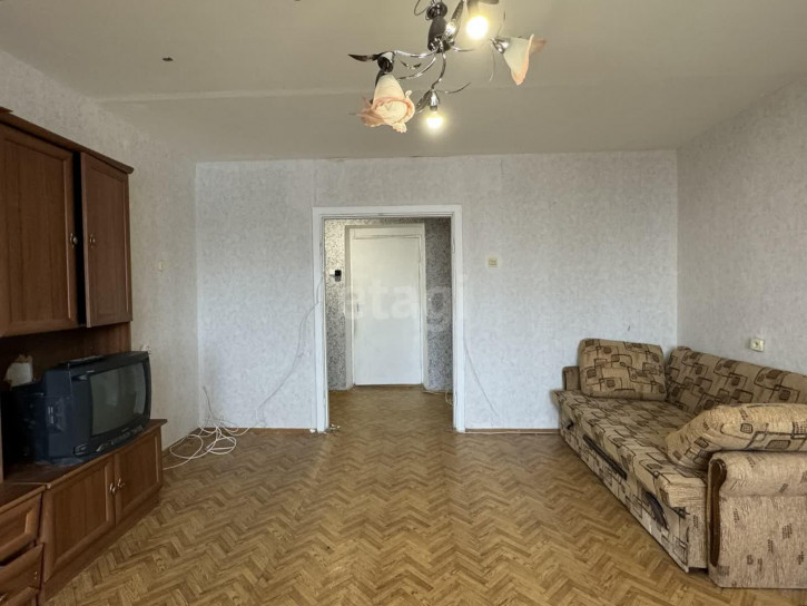 1-комн квартира улица Бурова