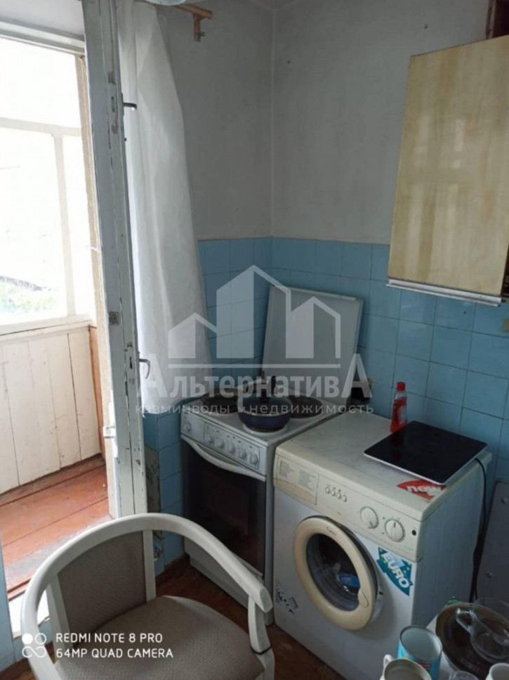 3-комн квартира Ленинградская ул.