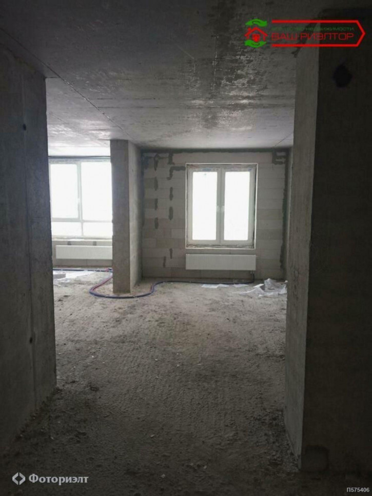 2-комн квартира Героев Отечества пр-кт, 3А