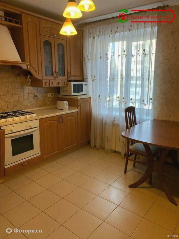 2-комн квартира Зарубина В.С. ул, 124/130