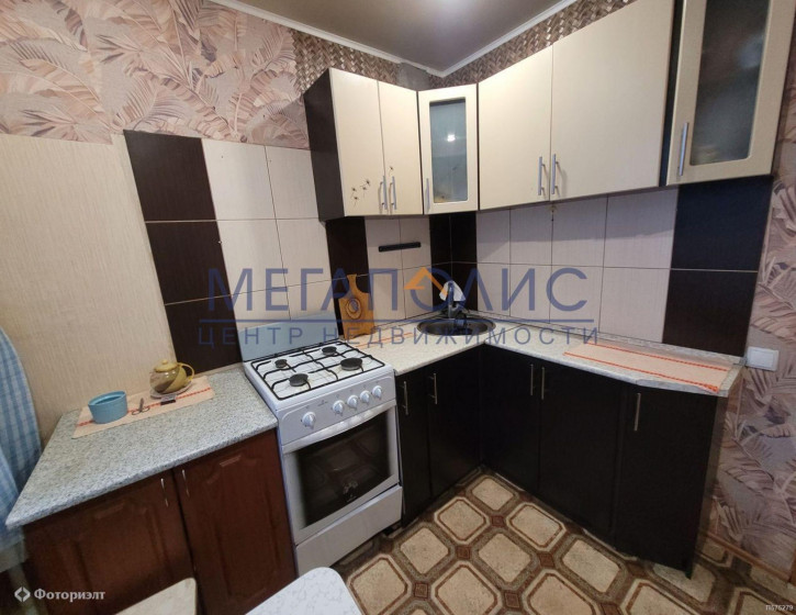 2-комн квартира Менделеева ул, 1
