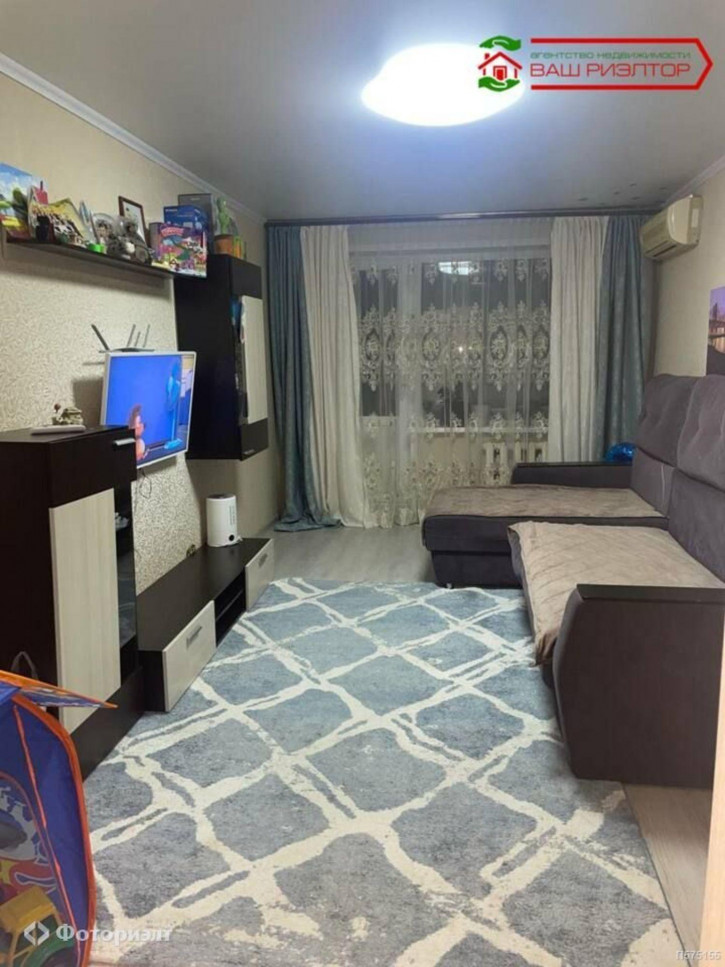 2-комн квартира Топольчанская ул, 3А