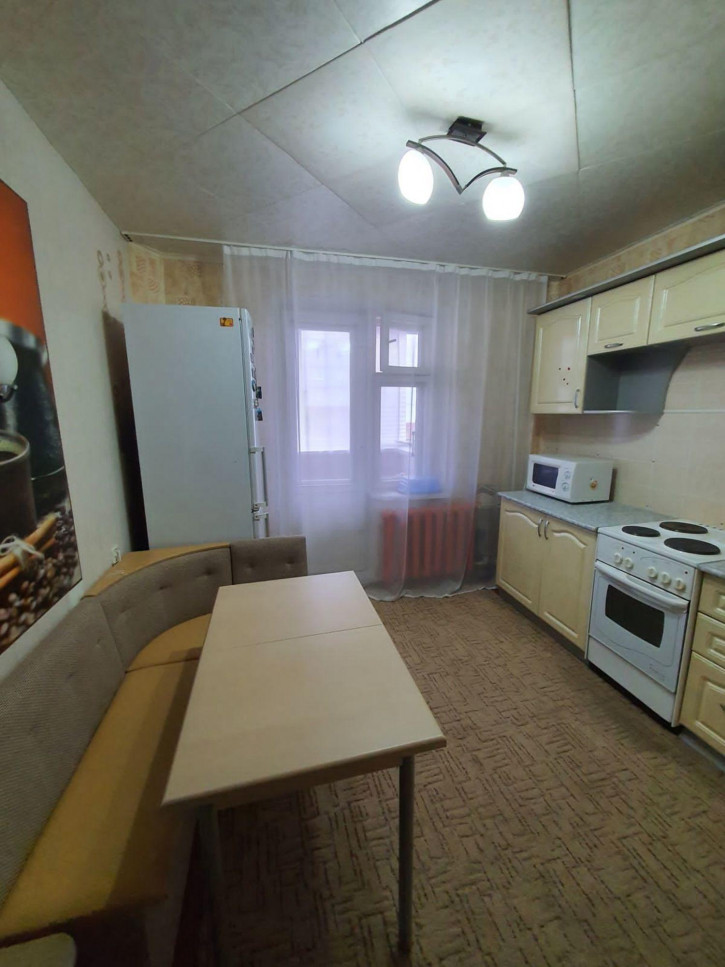 2-комн квартира Мира пр-кт, 52