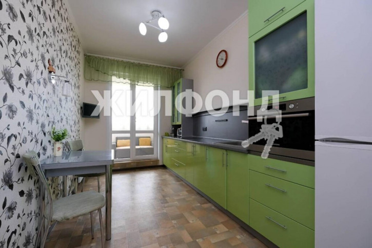 2-комн квартира Кузьмы Минина, 9/1