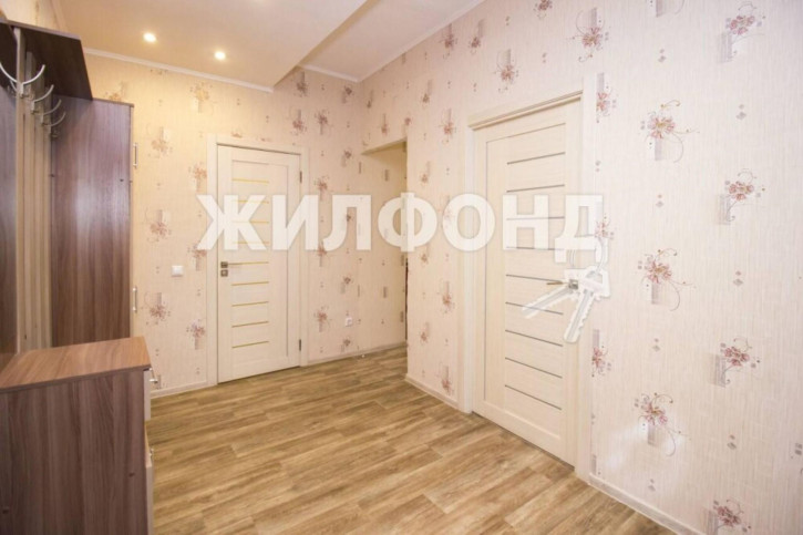 2-комн квартира Выборная, 91/4