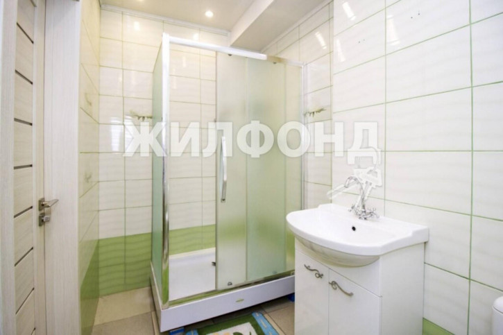 2-комн квартира Выборная, 91/4