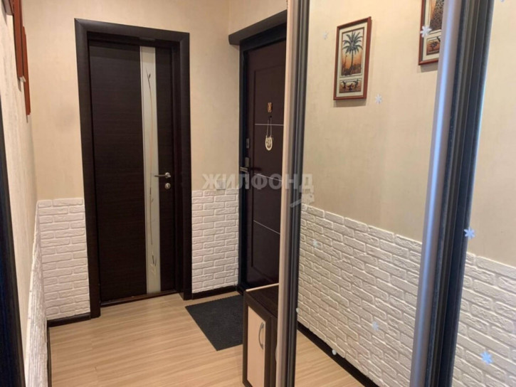 2-комн квартира Рябиновая, 10/1