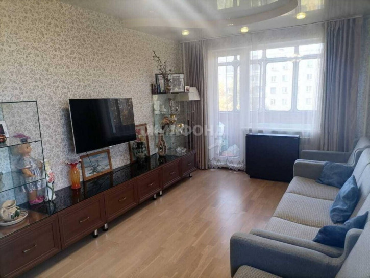 3-комн квартира Ватутина, 11/2