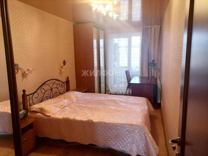 3-комн квартира Ватутина, 11/2
