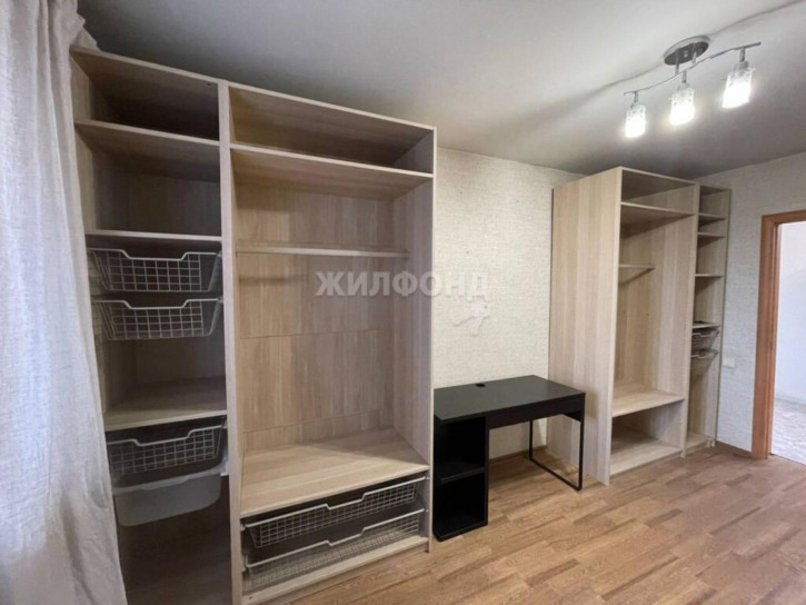 2-комн квартира Толбухина, 21