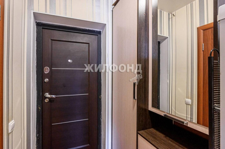 1-комн квартира Виктора Уса, 15