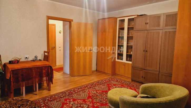 1-комн квартира Тюленина, 12